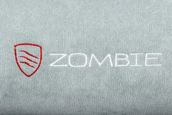 Кресло игровое Zombie Drift/F серо-голубой/черный крестов. пластик подст.для ног