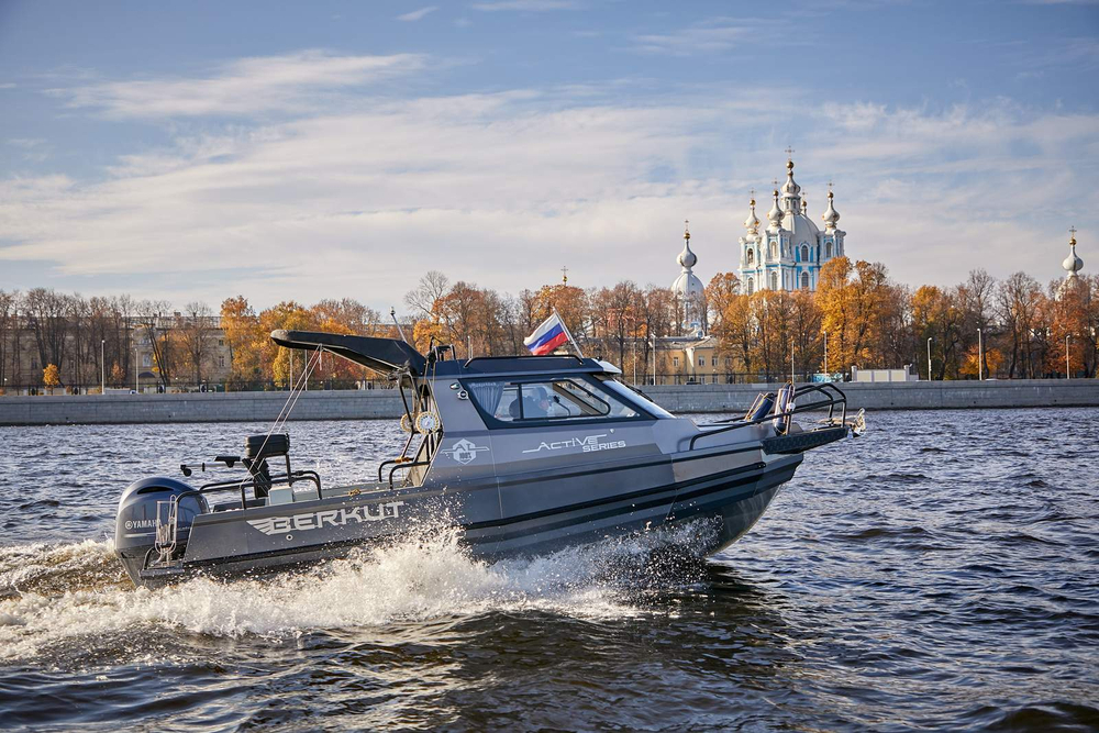 Лодка BERKUT Active Hard Top