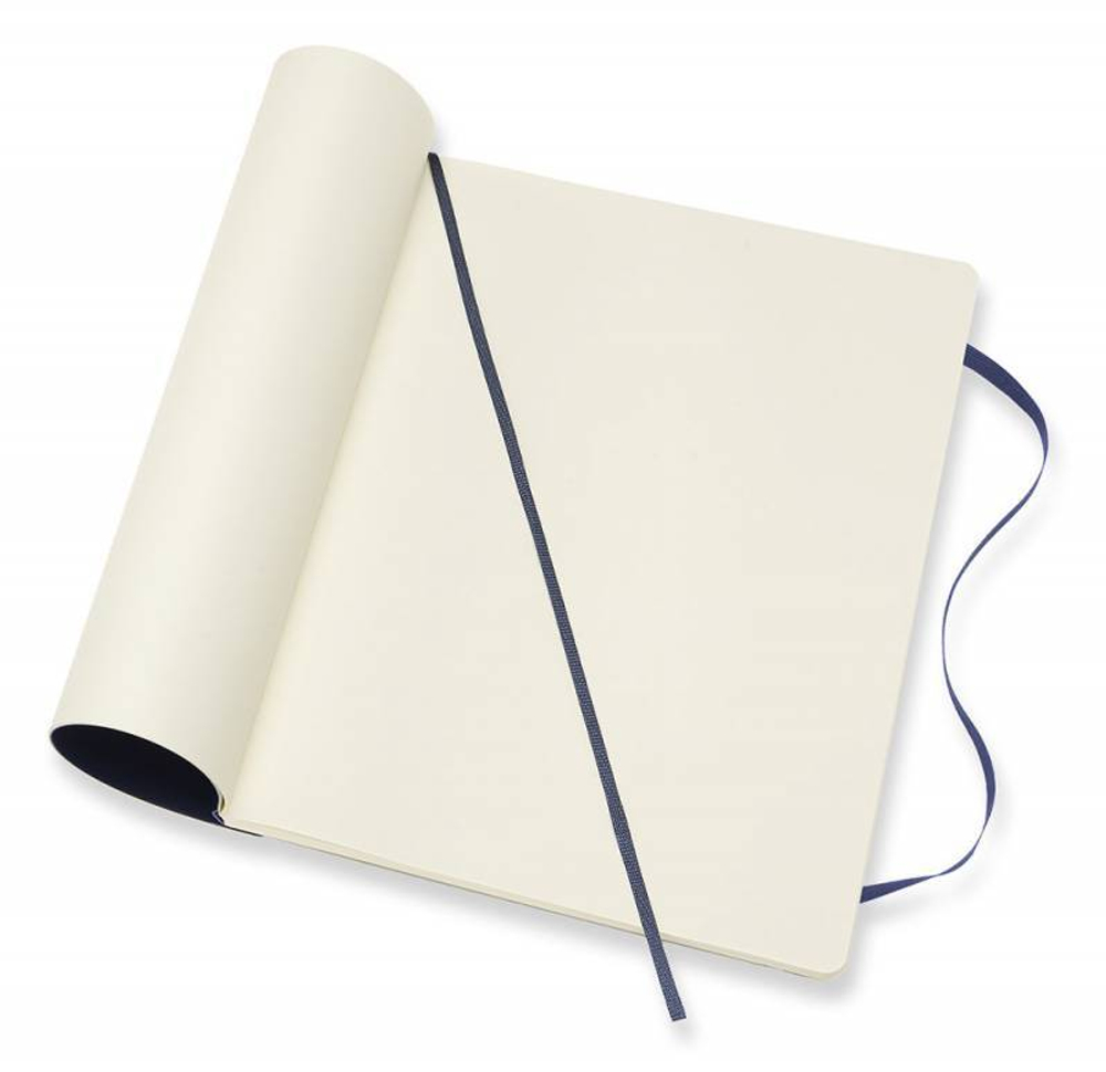 Блокнот Moleskine Classic Soft (QP623B20) 19х25cм 192стр. без линовки, мягкая обложка, синий сапфир