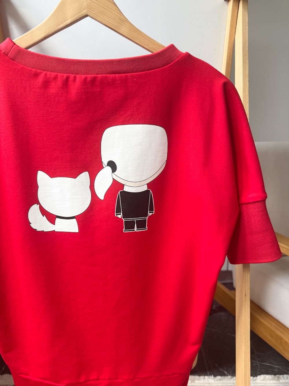 Платье Karl Lagerfeld, 140