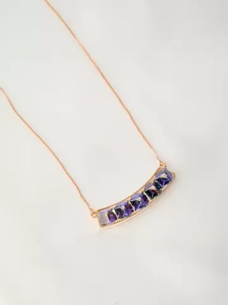 Колье Мираж с дорожкой фиолетовых кубиков Swarovski