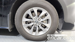 Toyota Sienna 2.5 Hybrid AWD — 2021