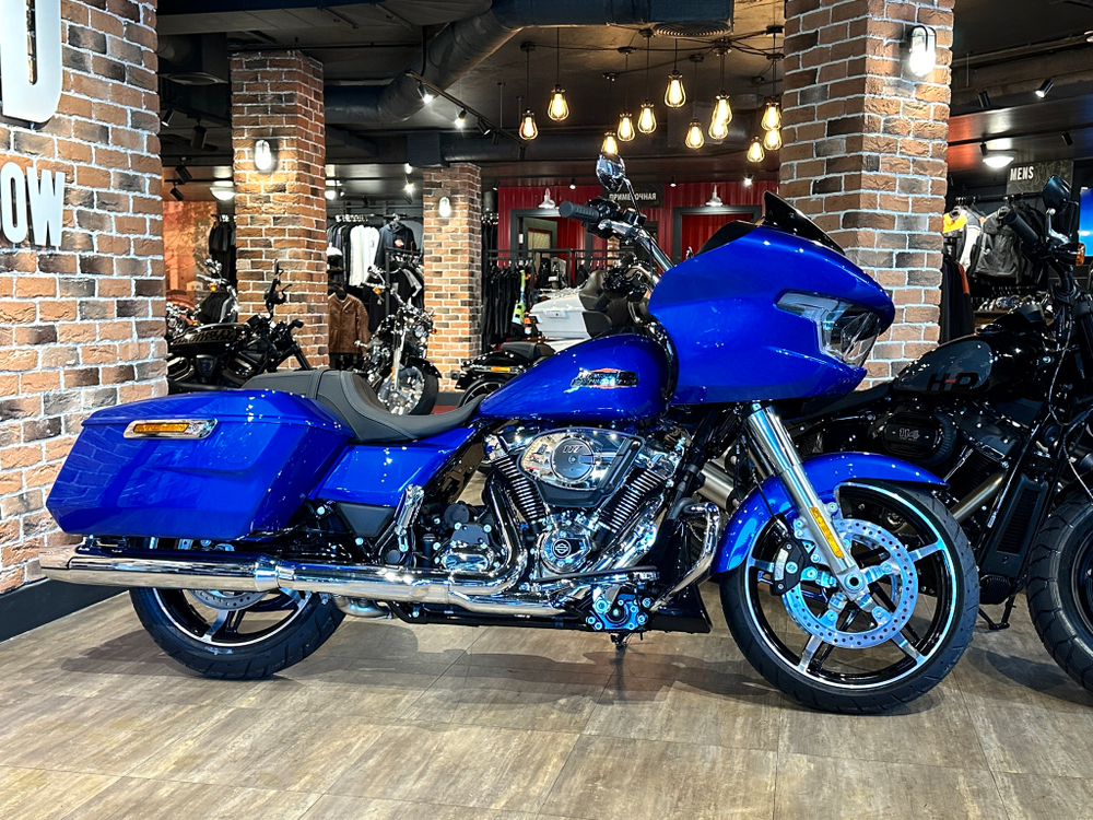 Harley-Davidson Road Glide, 2024 BLUE BURST/CHROME Trim
