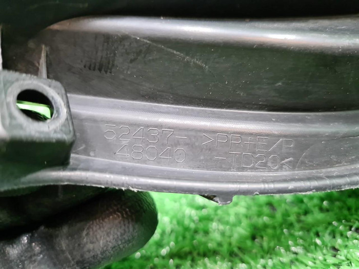 Накладка переднего бампера правая Lexus RX 4 19-22