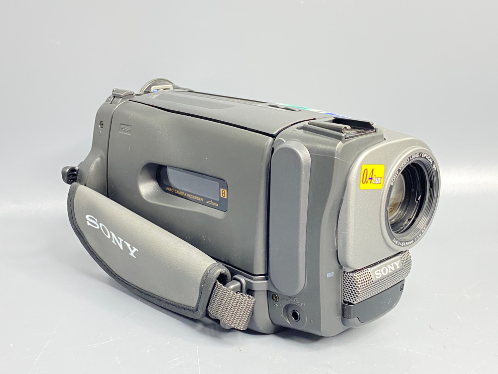 Sony CCD-TRV14E Video8
