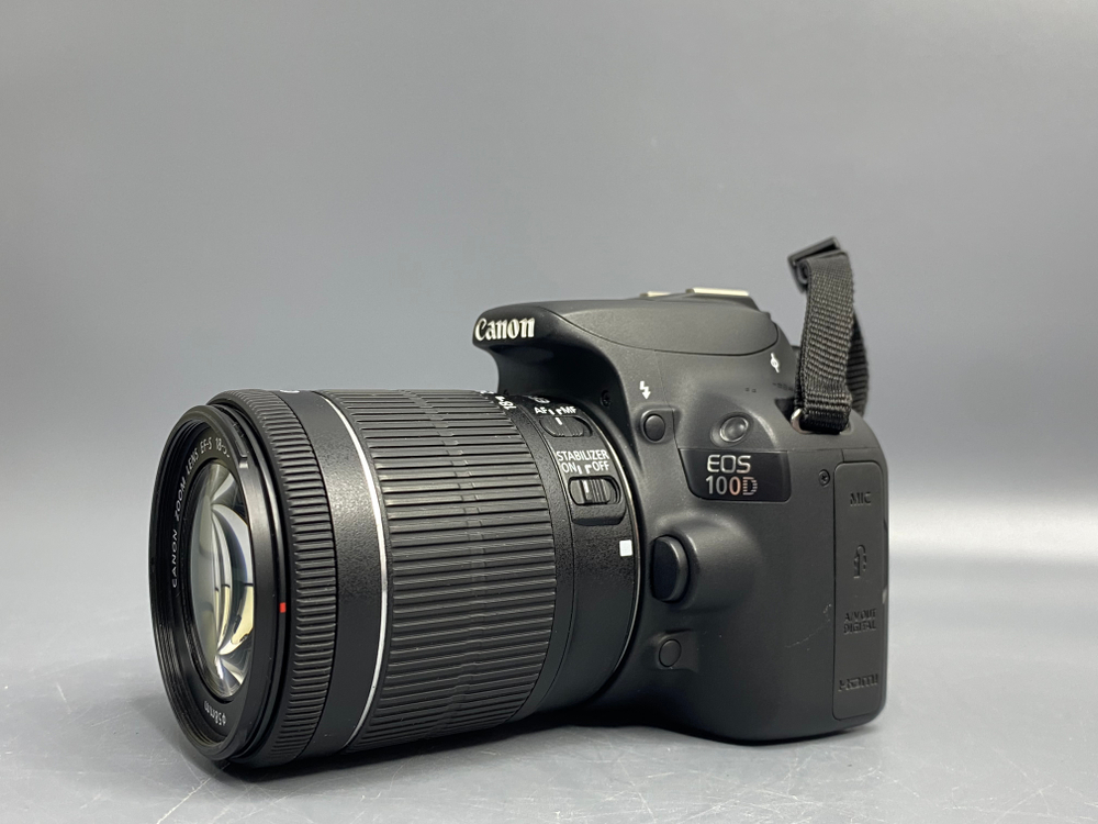 Canon 100D Kit 18-55mm IS STM 4.900 кадров