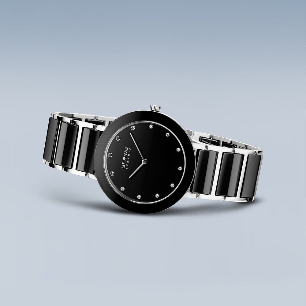 Наручные часы Bering 11435-749