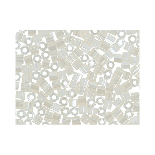 Бисер Toho 11/0 Hexagon 3 (2.2 мм), 25 г (5х5 г), 0147 св.молочный/перл