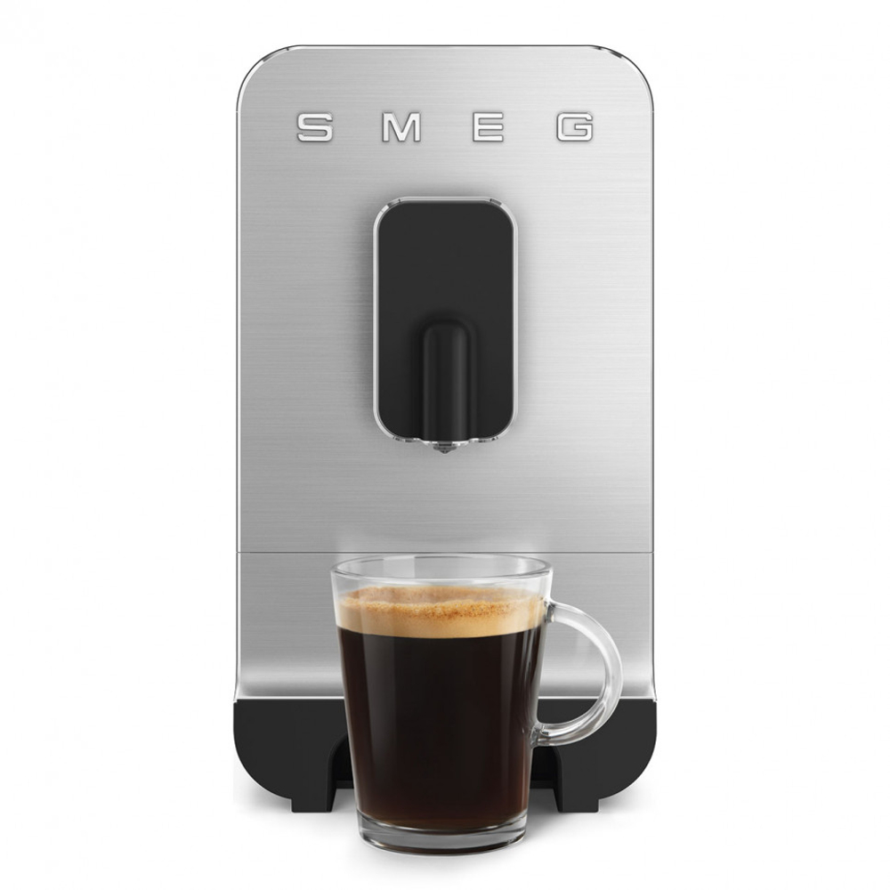 Кофемашина SMEG BCC11BLMEU