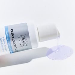 Obagi Medical Очищающий гель-пенка для ежедневного ухода CLENZIderm M.D. Daily Care Foaming Cleanser, 118 мл