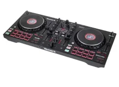 Numark MIXTRACK PLATINUM FX