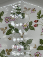 Блюдо 17,5см Wedgwood, Wild Strawberry