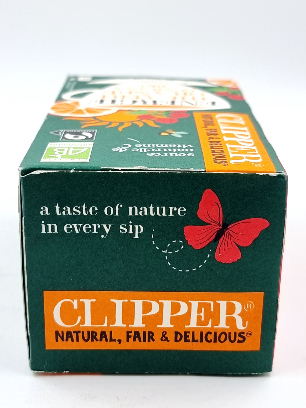 CLIPPER Чай зеленый "REVIVING ORGANIC" с апельсином, ацеролой, гуараной и матча, 20 пакетиков, 40 г (из Финляндии)