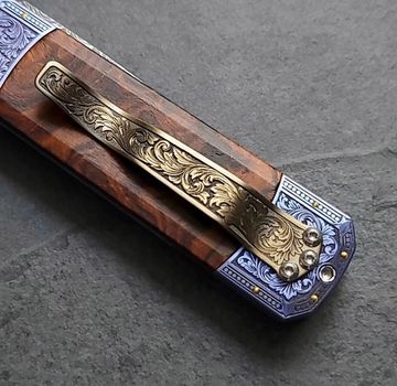 Нож автоматический Pro-Tech ULTIMATE CUSTOM GODSON Bottega Incisioni - клинок Vegas Forge Damascu, рукоять титан, золото 24К, всечка + поарочная коробка