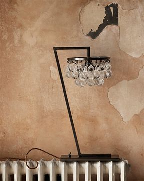 Orche arctic pear table light