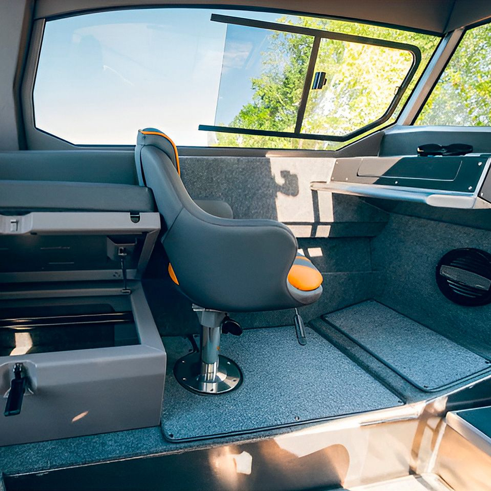 Форточка накладная со сдвижным стеклом, правая 607x334 (10268760)