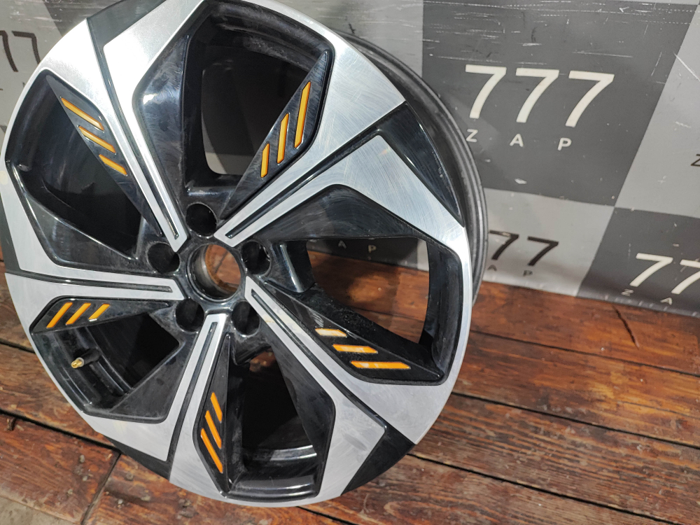 Диск колесный литой R18 Chery Tiggo 4 Pro 20-нв Б/У Оригинал 203000396AA