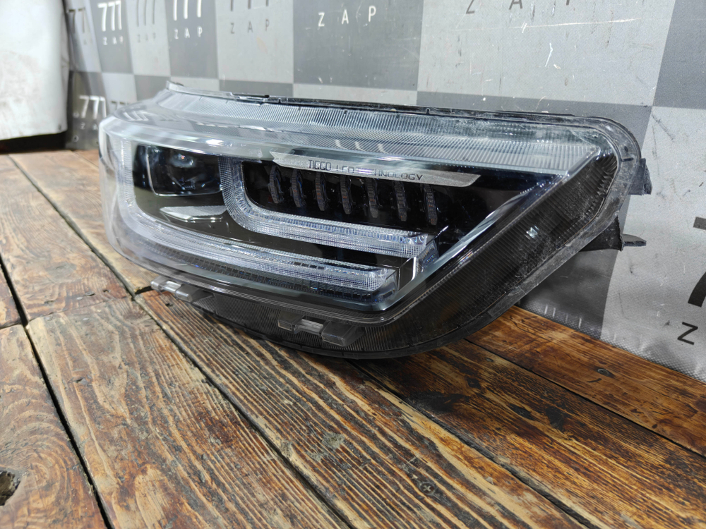 Фара правая LED Chery Tiggo 8 Pro, Tiggo 8 Pro Max 21-нв Б/У Оригинал 605001046AA