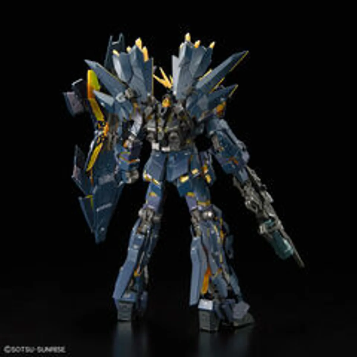 Mobile Suit Gundam Unicorn. Unicorn Gundam 02 Banshee Norn 1/144 (RG) + Armor VN/BS (сборная модель)