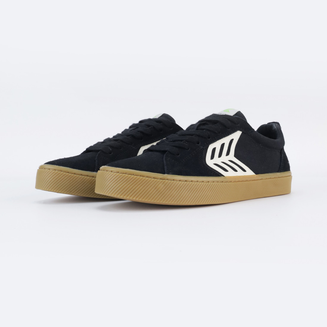 Купить Cariuma Catiba Pro (gum black)