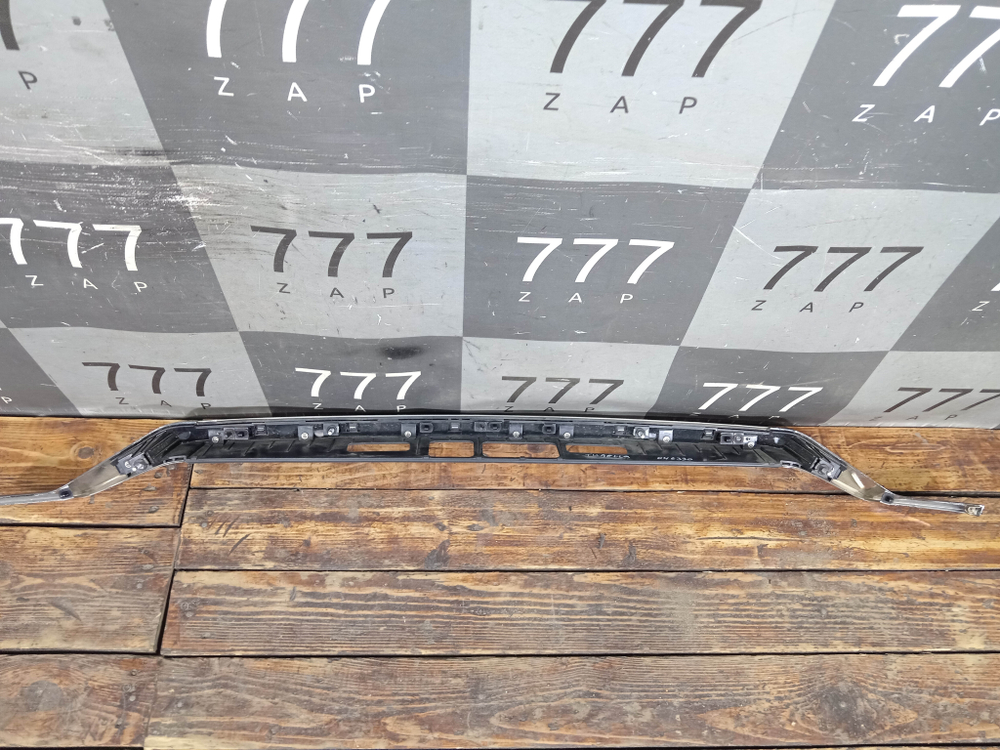Накладка крышки багажника Geely Tugella 19-24 Б/У Оригинал 5062040200