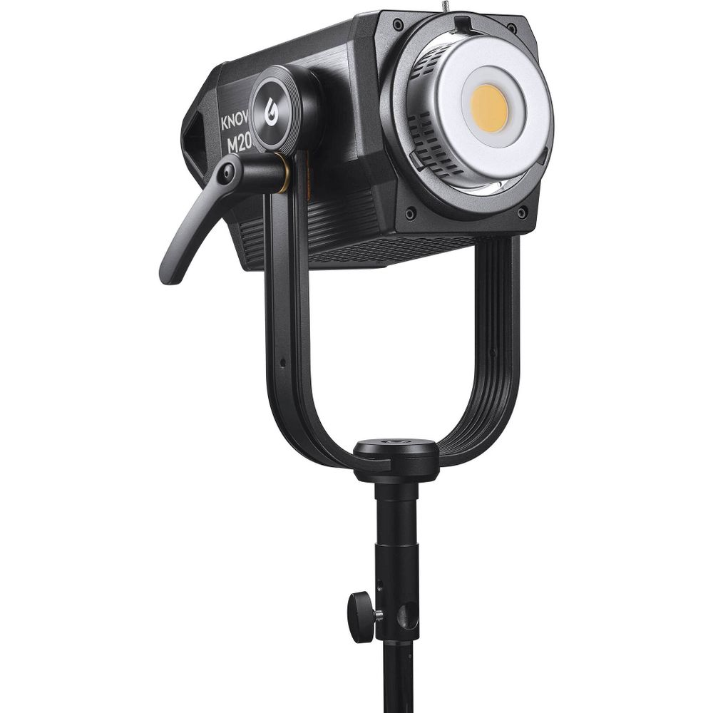 Светодиодный осветитель Godox Knowled M200D