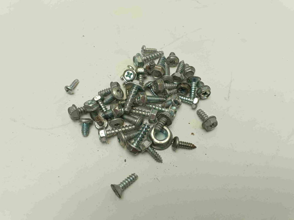 LS60840L кт224 Крепеж и хомуты для стиральной машины AEG LS60840L б/у