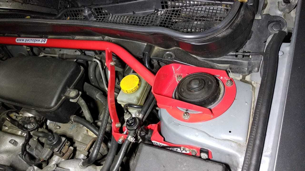 Пластина соединительная Упора ГТЦ и распорки Subaru Forester 3 (SH) и Subaru Impreza (GH)