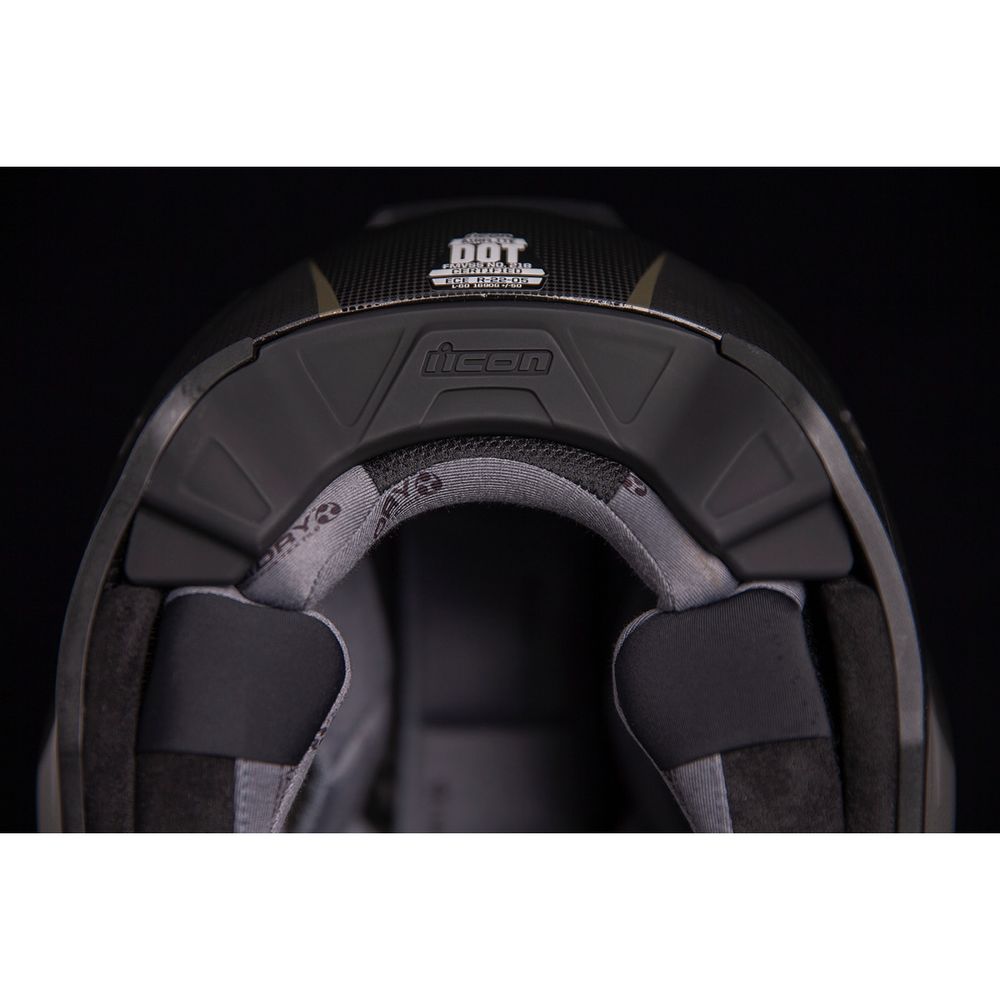Airflite Ultrabolt / Черный
