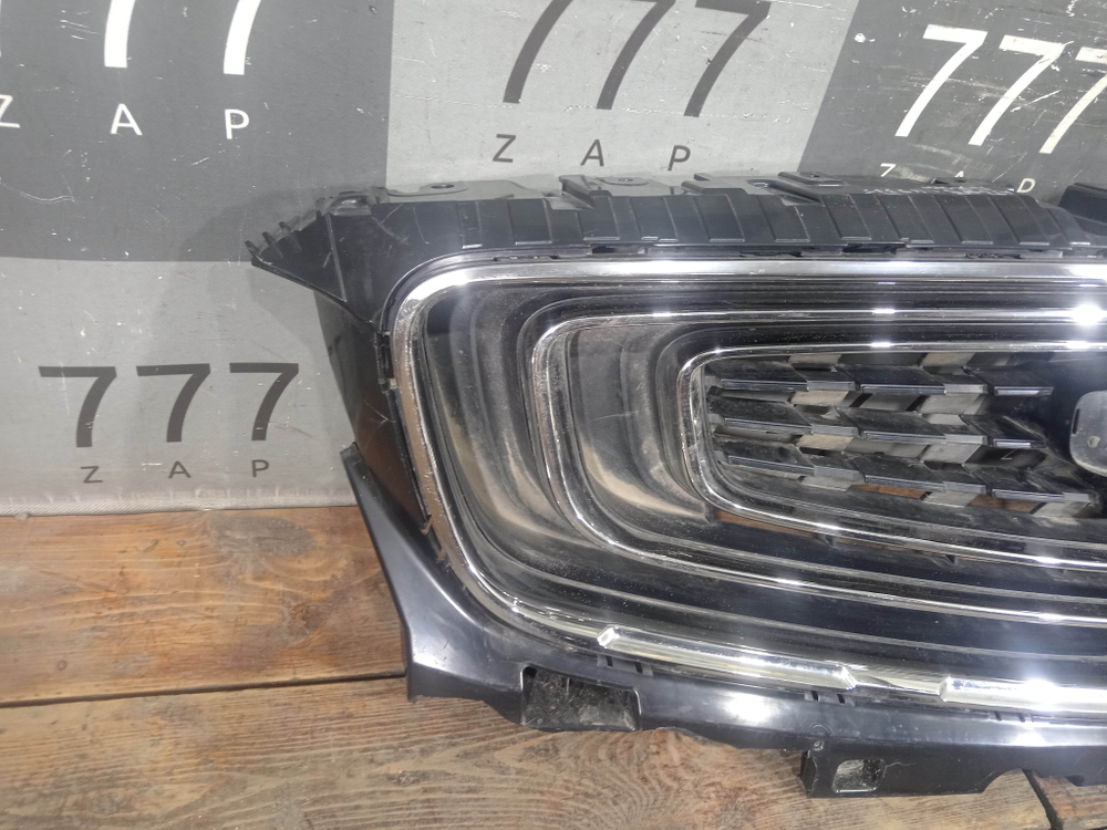 Решетка радиатора Geely Atlas Pro 21-25 Б/У Оригинал 6013036000