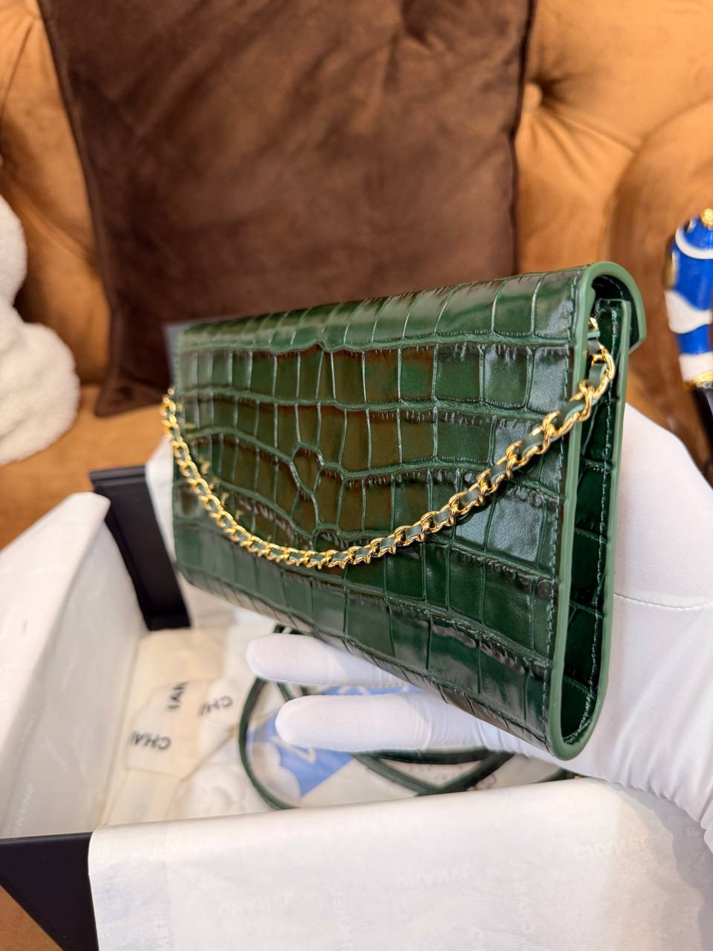 Сумка Chanel Clutch with leather strap
