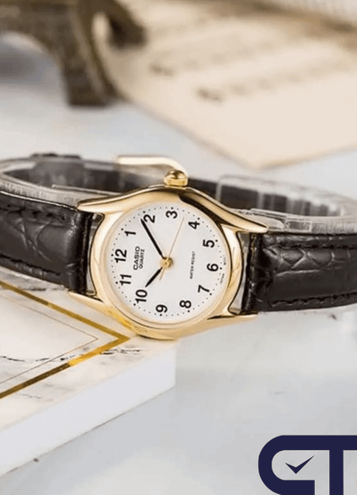 Casio LTP-1094Q-7B1 — женские классические часы с кожаным ремешком
