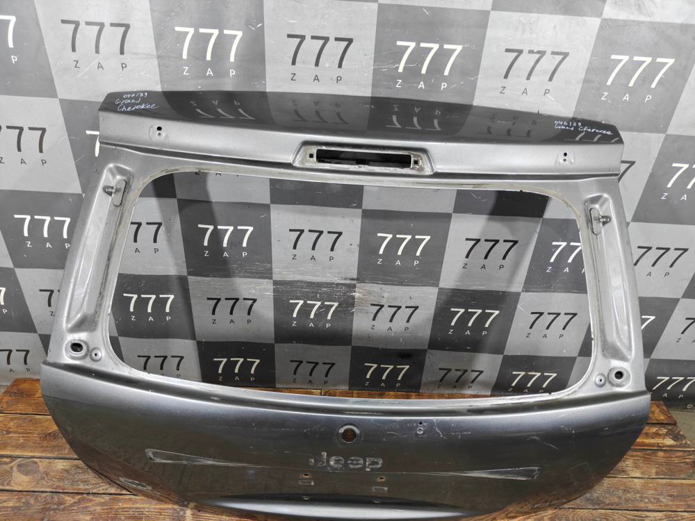 Крышка багажника Jeep Grand Cherokee (WH/WK) 04-10 Б/У Оригинал 55394517AF