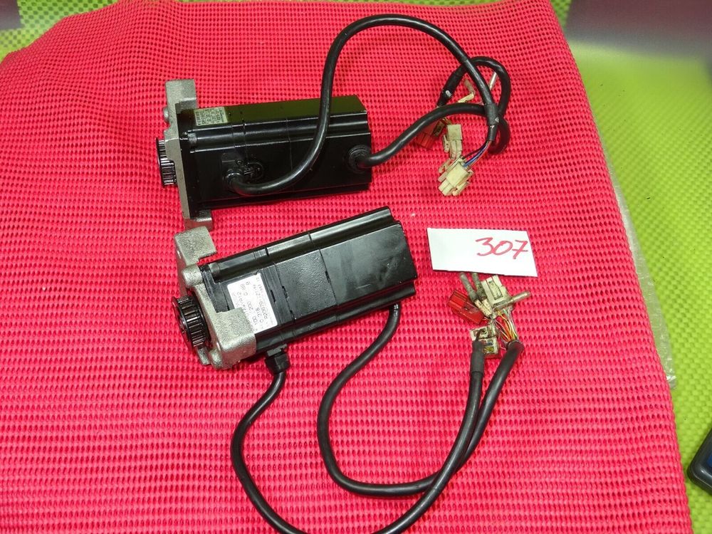 YASKAWA SGMP-01AWYR12