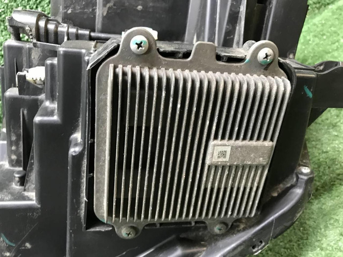 Фара правая Tank 500 (2021-н.в.) LED