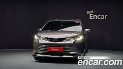 Toyota Sienna 2.5 Hybrid AWD — 2022