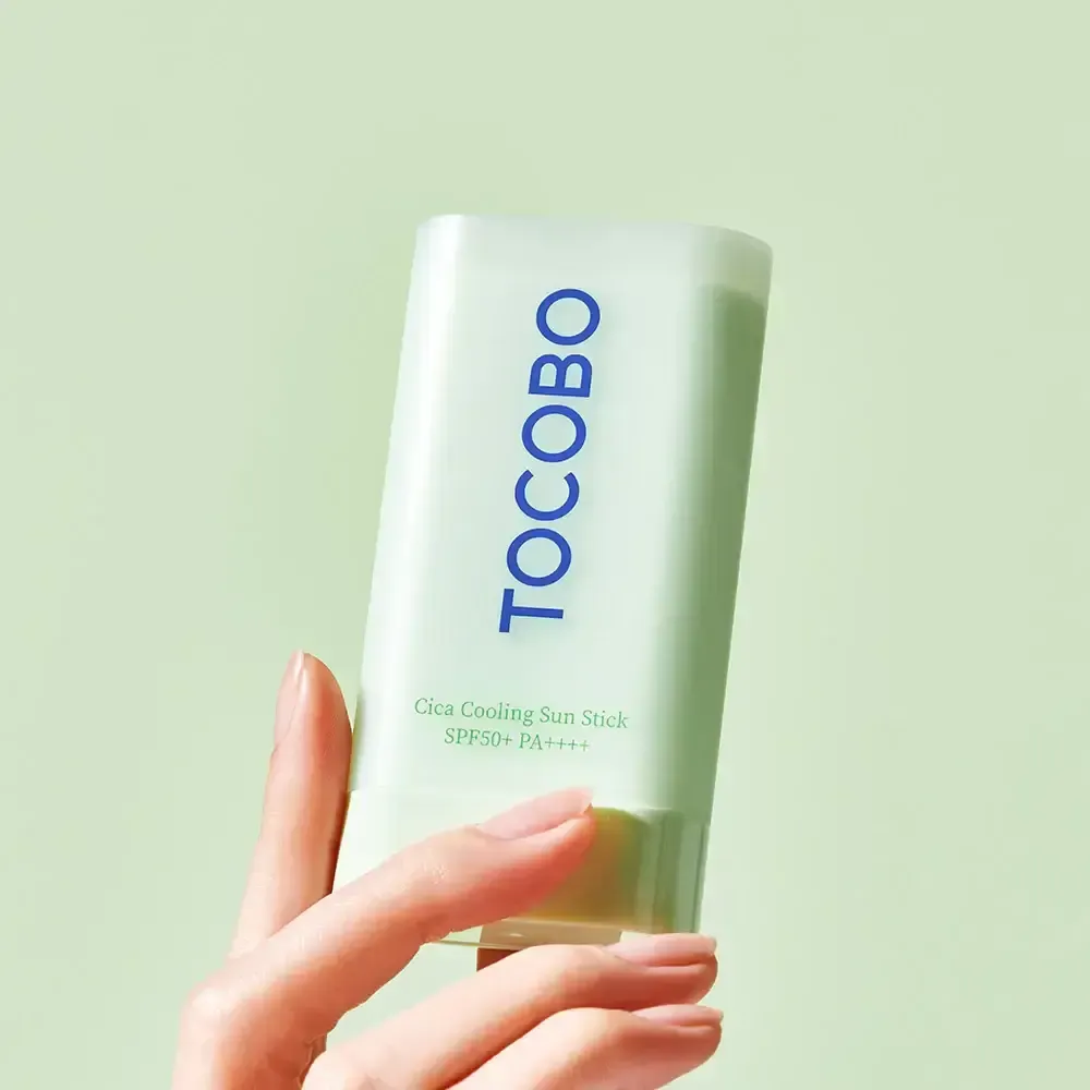 Успокаивающий солнцезащитный стик Tocobo Cica Cooling Sun Stick SPF50+ PA++++