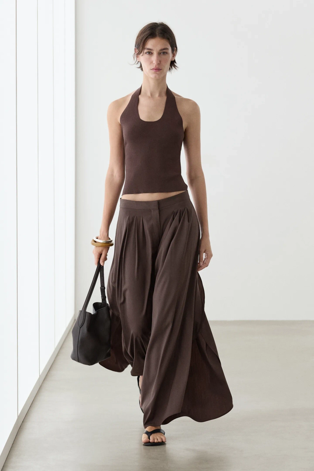 Massimo Dutti Облегающий вязаный топ с завязками на шее, коричневый