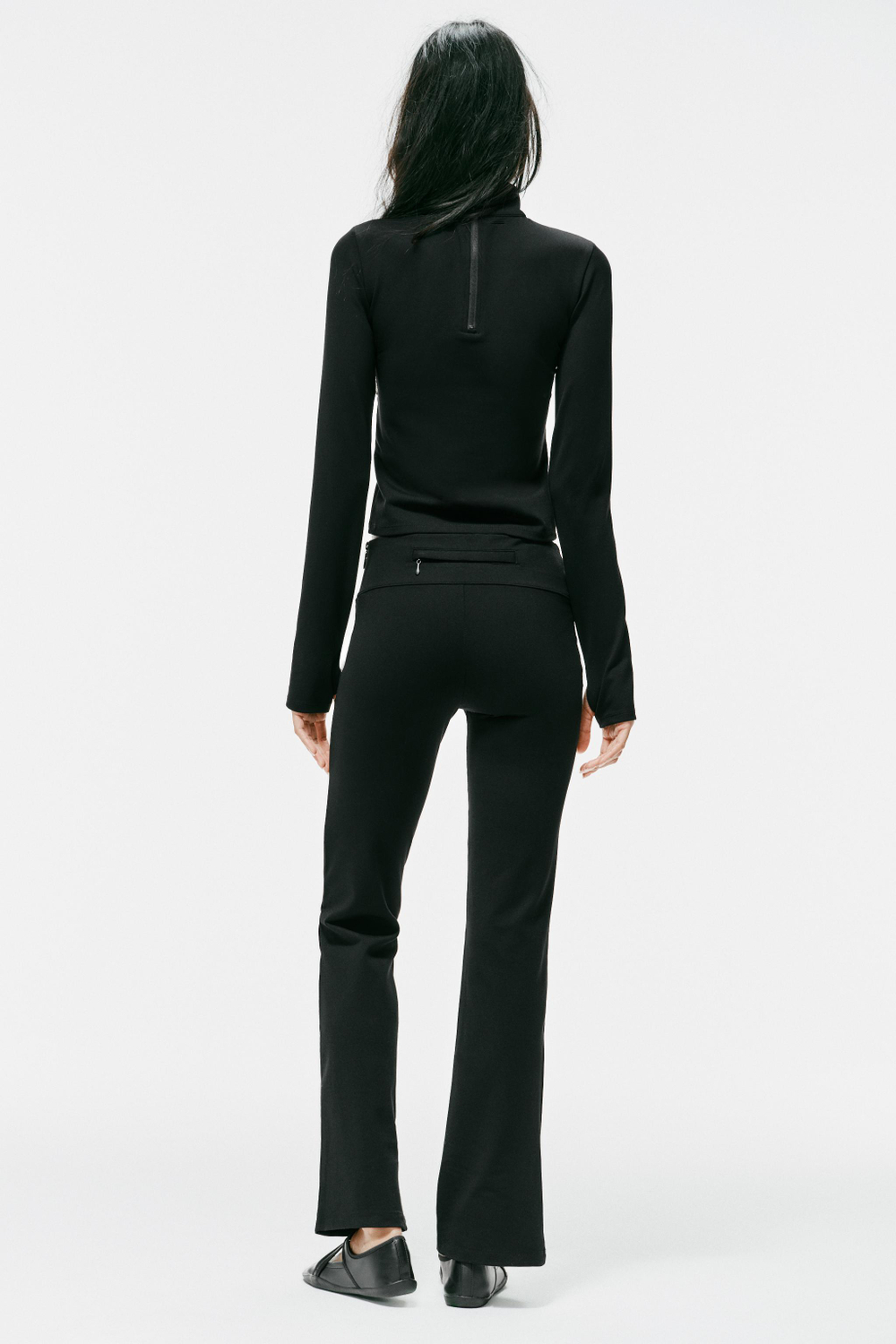 РАСКЛЕШЕННЫЕ ЭЛАСТИЧНЫЕ БРЮКИ — ZARA