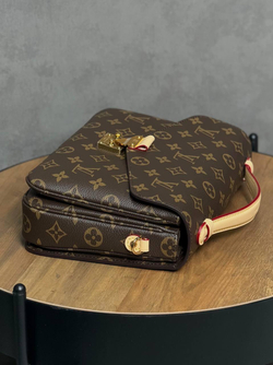 Сумка Louis Vuitton