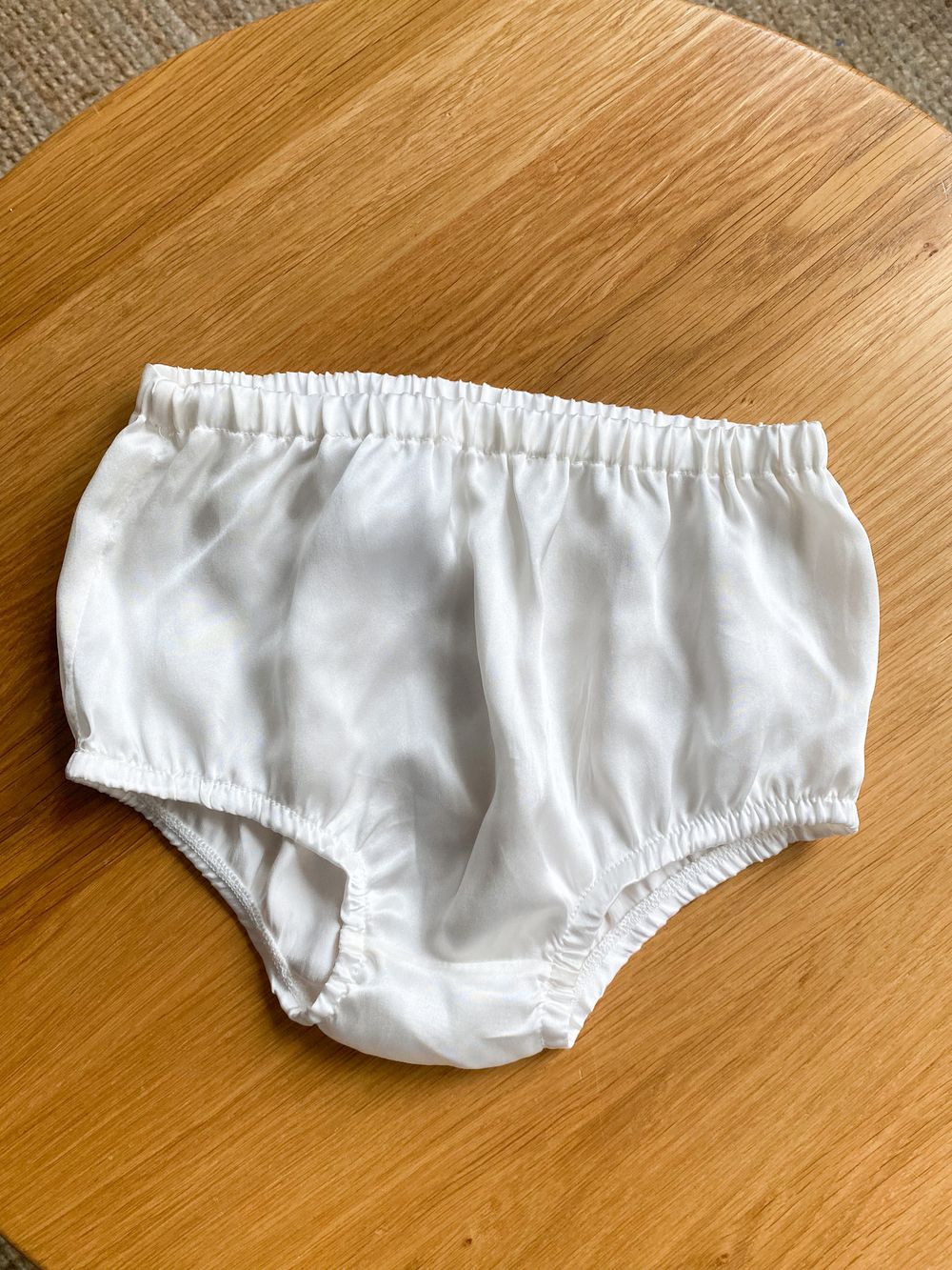 Новые шелковые блумеры Dolce & Gabbana, 92