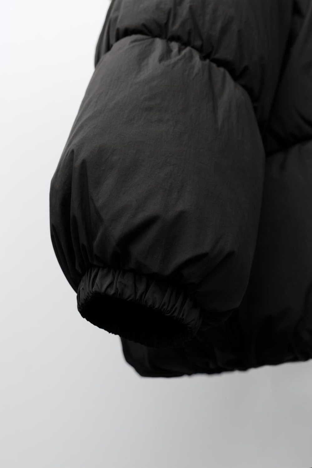 ZARA СТЕГАНАЯ КУРТКА WATER REPELLENT, ЧЕРНЫЙ