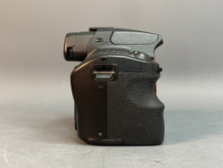 Sony Alpha SLT-A37 Kit 18-55mm 6.300 кадров