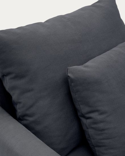 A cover designed to keep your Nora amchair in brand-new condition. Made from linen and cotton fabri