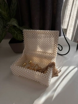Шкатулка из бусин