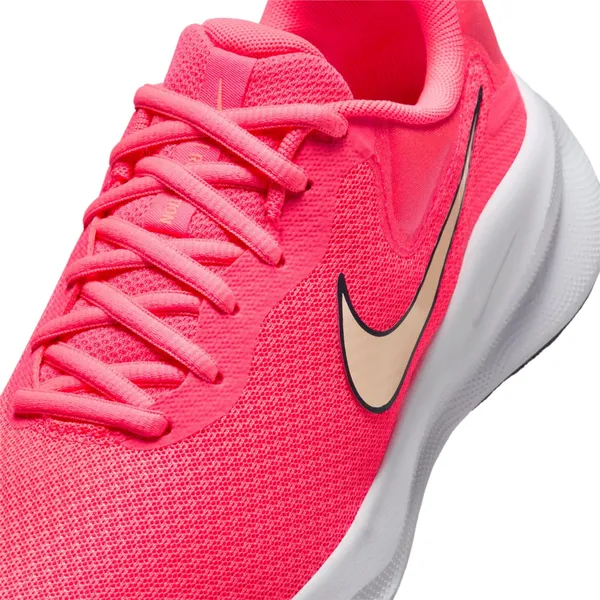 Кроссовки женские NIKE Revolution 7