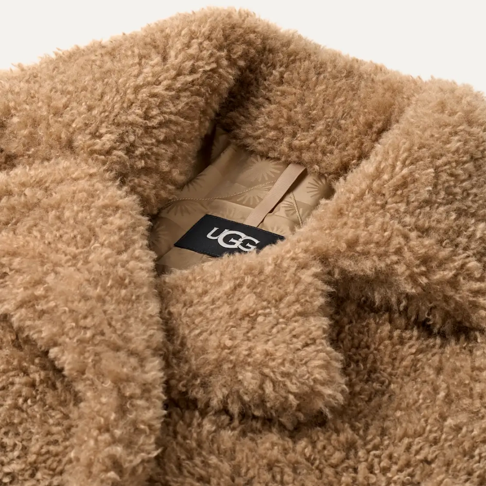 UGG Длинное плюшевое пальто Gertrude, песочный