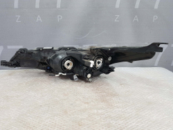 Фара правая Toyota Corolla (E180) 16-19 Б/У Оригинал 8111002L50