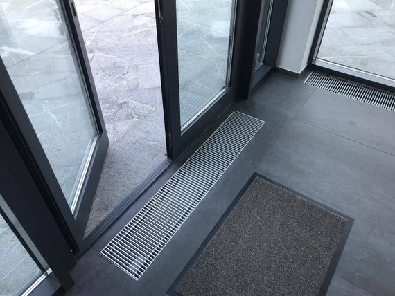 Внутрипольный конвектор Usual KVZ 250-85-1200 с естественной конвекцией