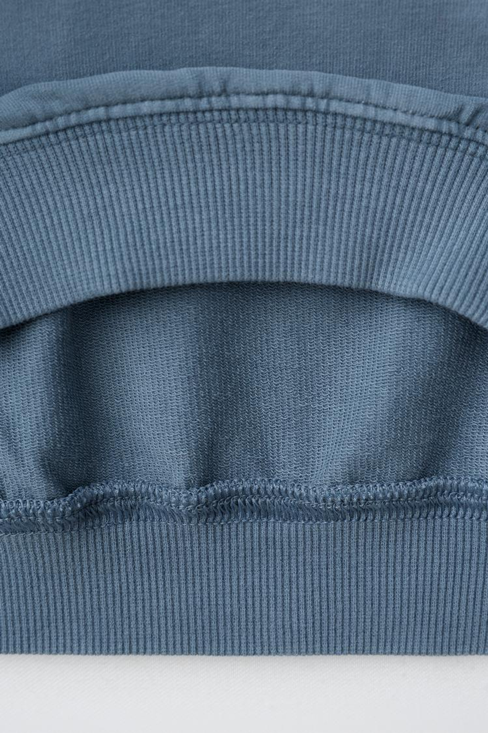 ZARA ОДНОТОННАЯ ТОЛСТОВКА, СИНИЙ/ИНДИГО